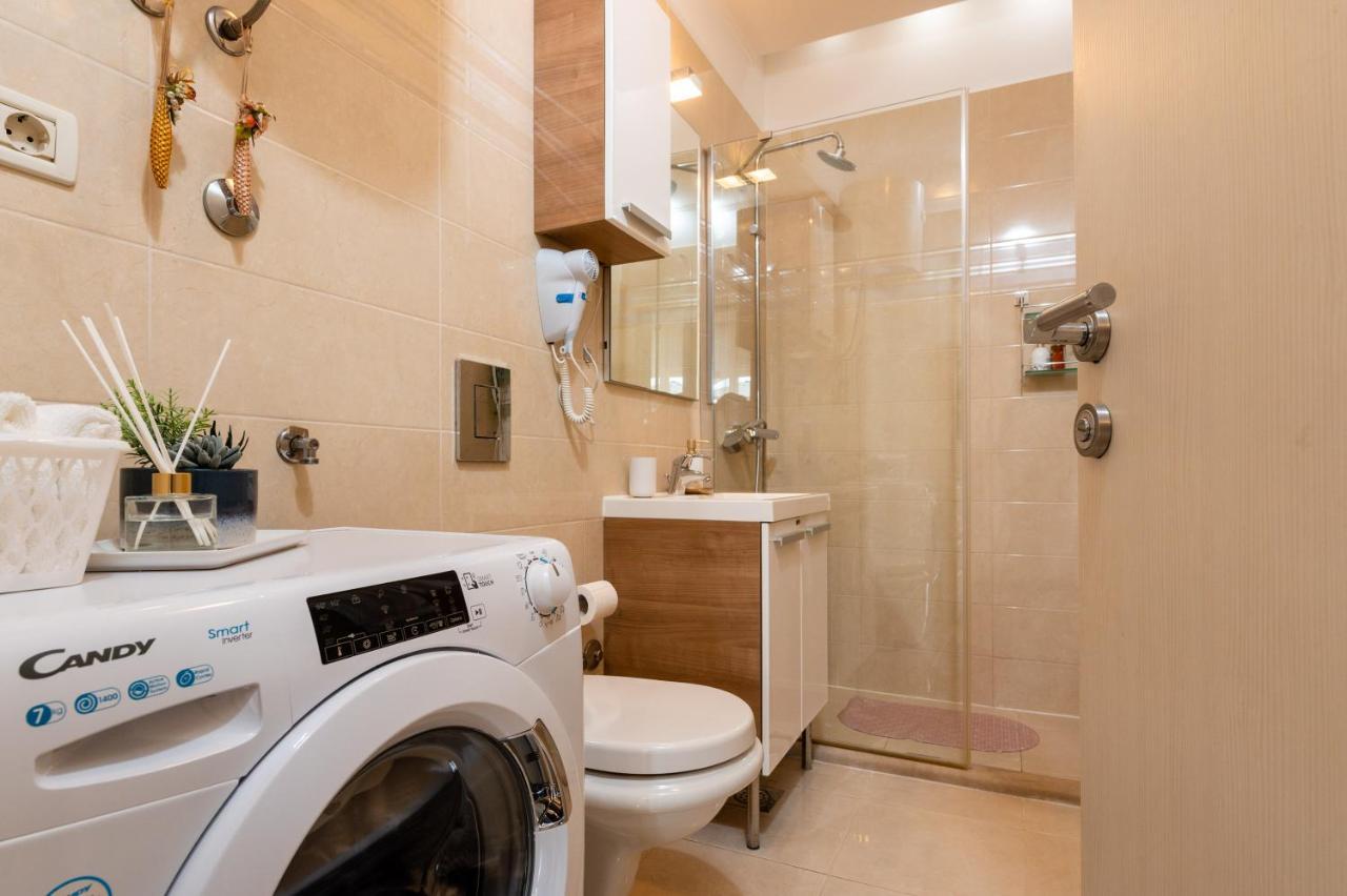 Luxa 5 Min Old Town, 10 Min Airport Apartment Trogir Bagian luar foto