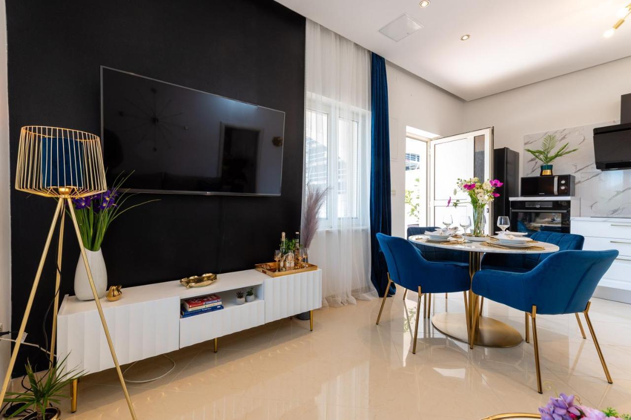 Luxa 5 Min Old Town, 10 Min Airport Apartment Trogir Bagian luar foto