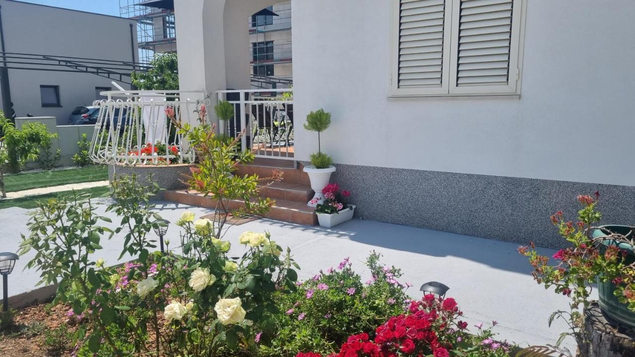 Luxa 5 Min Old Town, 10 Min Airport Apartment Trogir Bagian luar foto