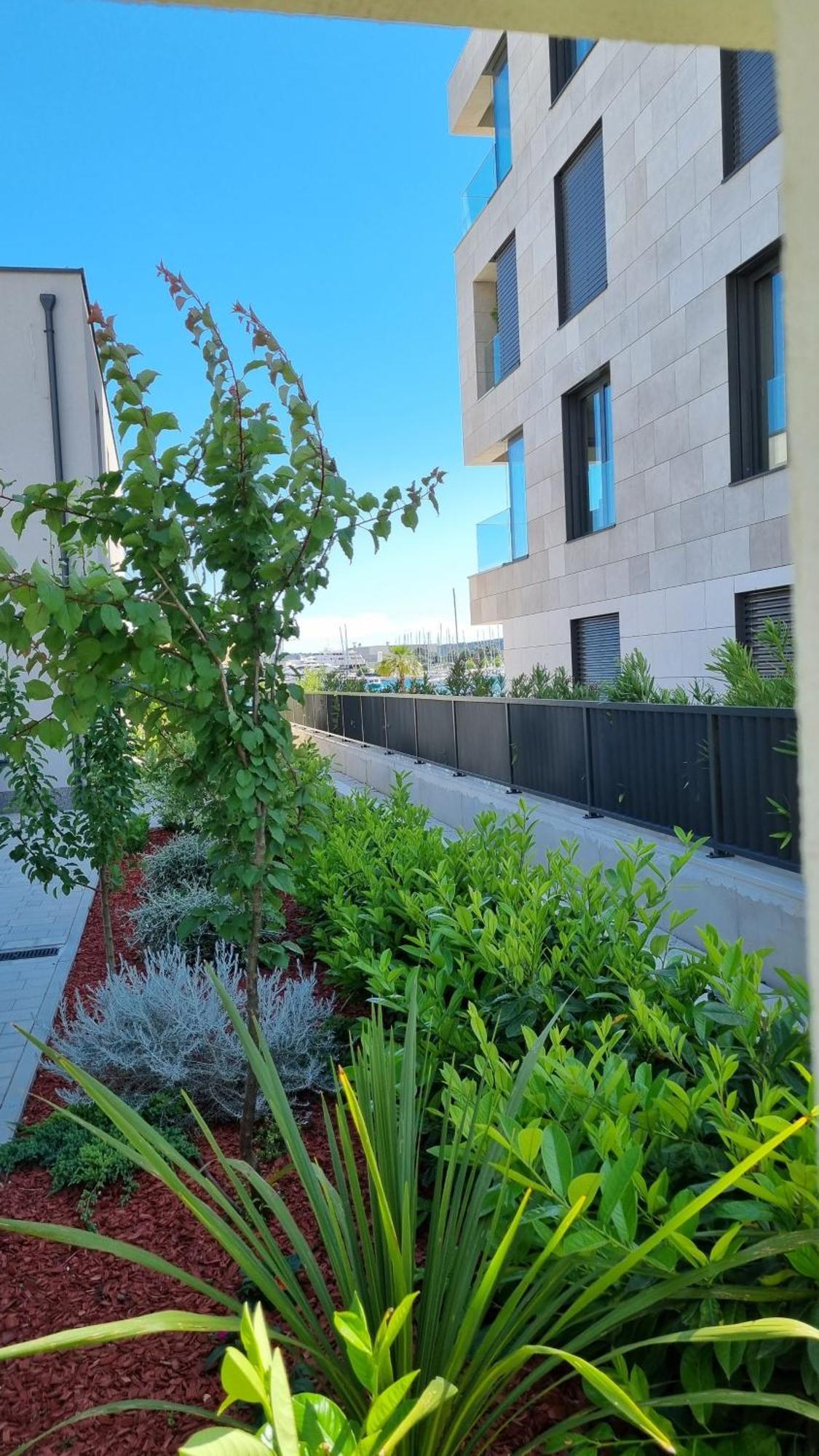 Luxa 5 Min Old Town, 10 Min Airport Apartment Trogir Bagian luar foto