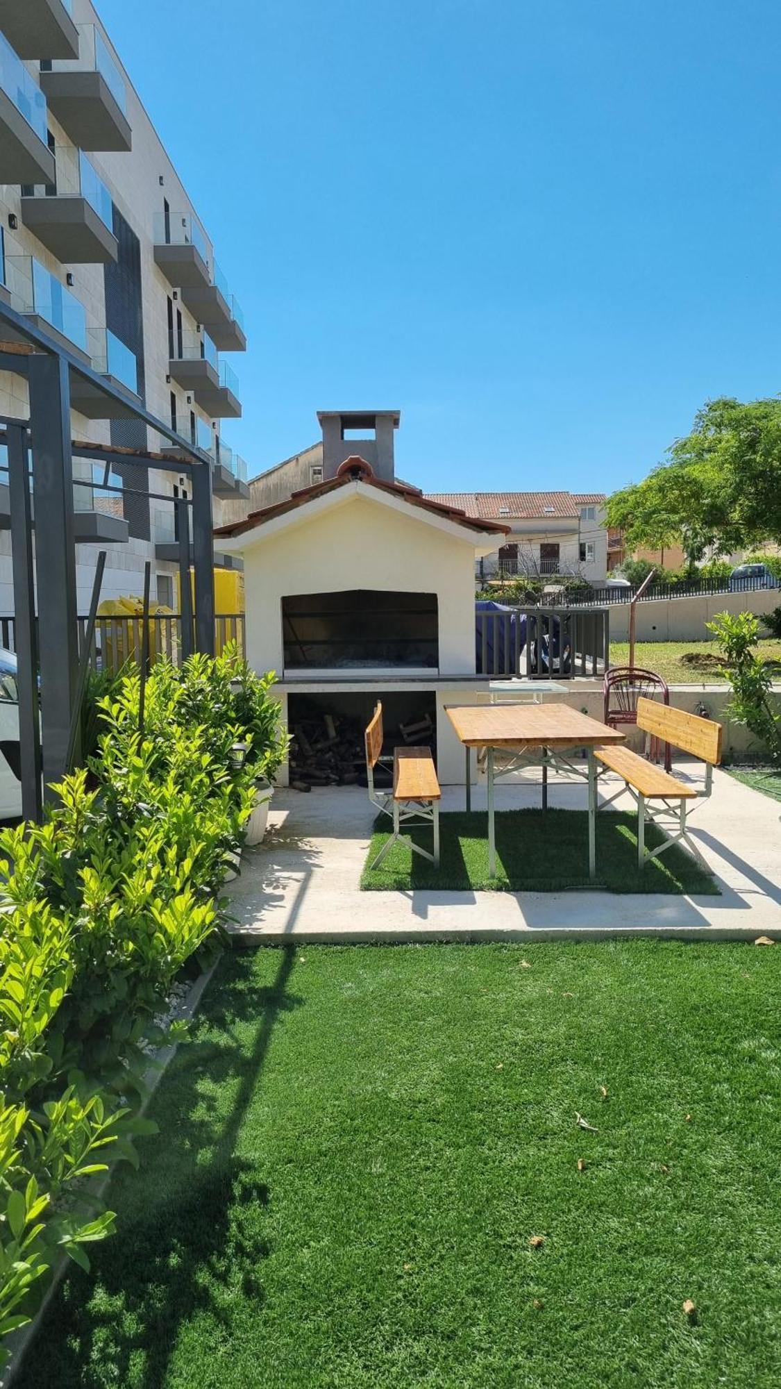 Luxa 5 Min Old Town, 10 Min Airport Apartment Trogir Bagian luar foto